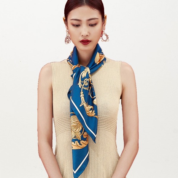 Foulard en Soie Femme Bleu Minéral 90cm ★ Nomade