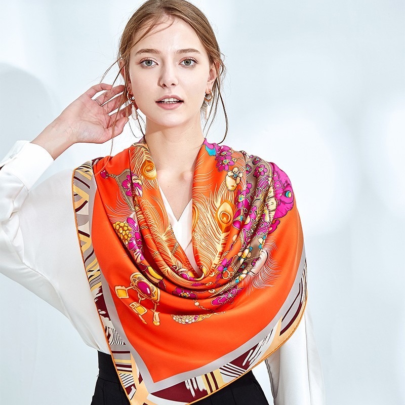 Grand Foulard en Soie Femme Orange ★ Trésor