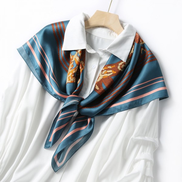 Foulard en Soie Femme Bleu Minéral ★ Ingrid