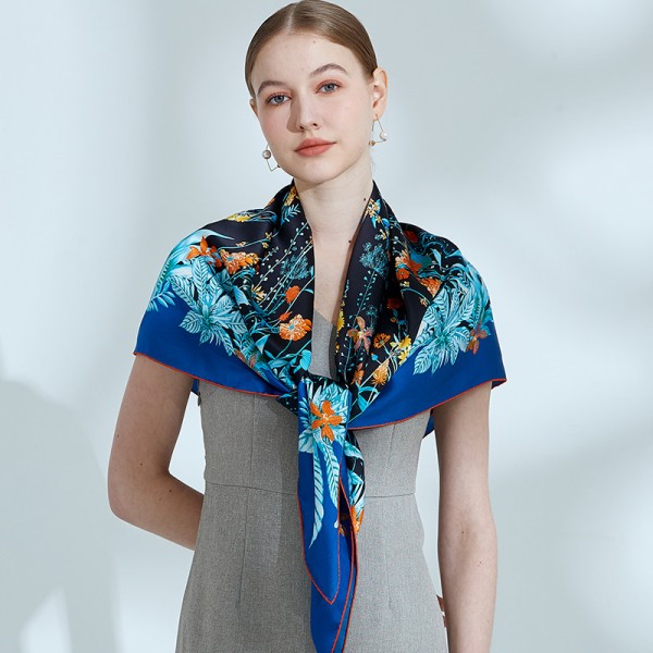 Grand Foulard en Soie Femme Bleu ★ Flore