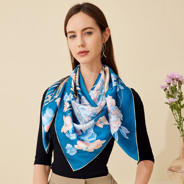 Grand Foulard en Soie Femme Bleu ★ Camélia