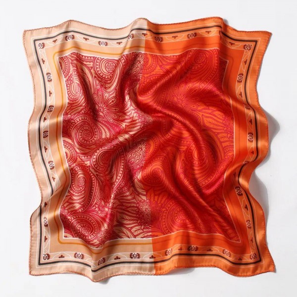 Petit Foulard en Soie pour Femme ★ Fantaisie des Orange et Rouge Paisley