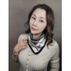 Petit Foulard en Soie pour Femme ★ Carreaux & Lettres