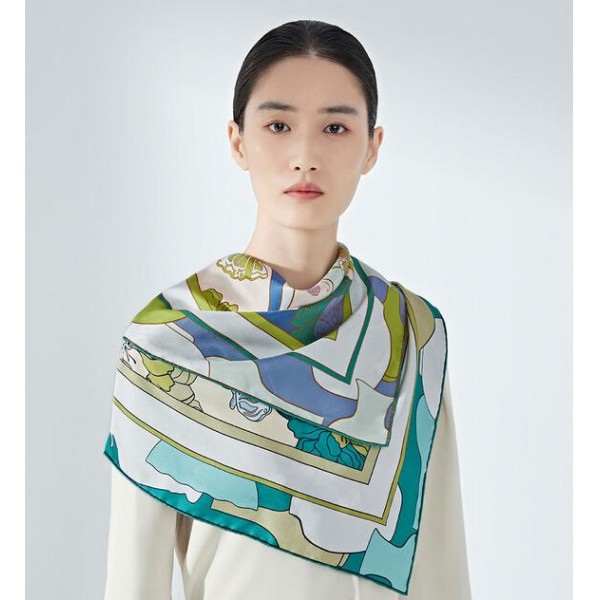 Foulard en soie pour femme ★ Rythme poétique des couleurs pastels aux tons bleu et violet
