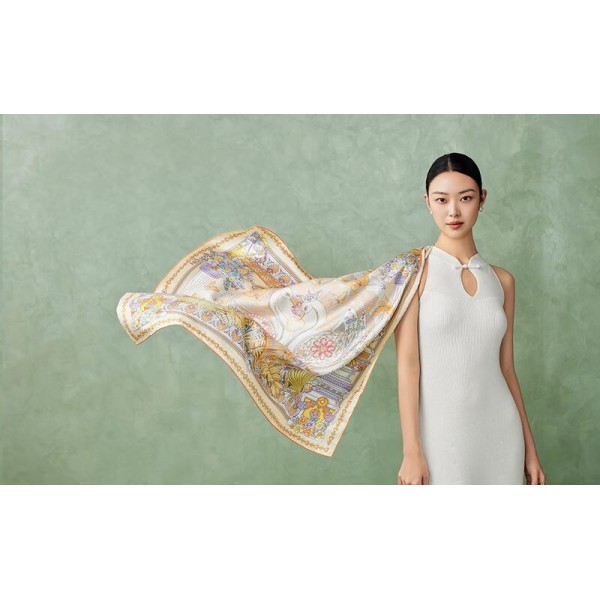 Foulard en soie pour femme ★ Le Lac des Cygnes en rose et vert