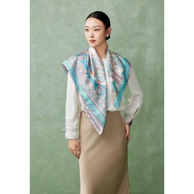 Foulard en soie pour femme ★ Le Lac des Cygnes en violet et vert