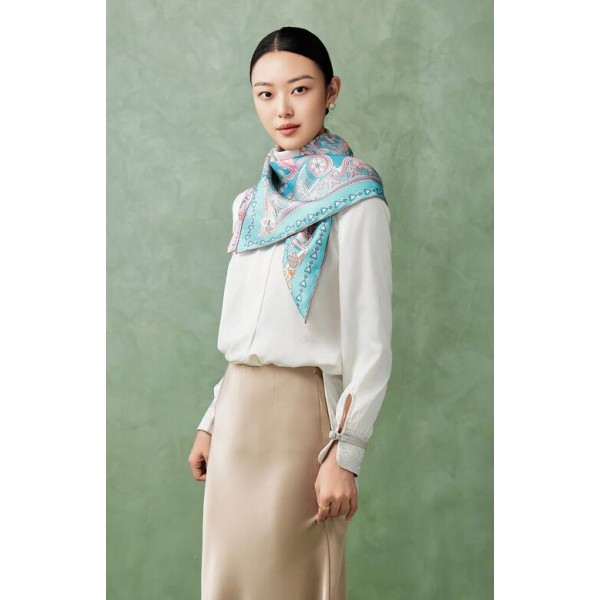 Foulard en soie pour femme ★ Le Lac des Cygnes en violet et vert