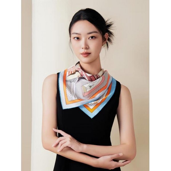 Foulard en soie pour femme ★ L'Esthétique de la vie en orange et rose