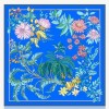 Foulard en soie pour femme ★ L'Éclat Évasif des Fleurs en bleu et noir