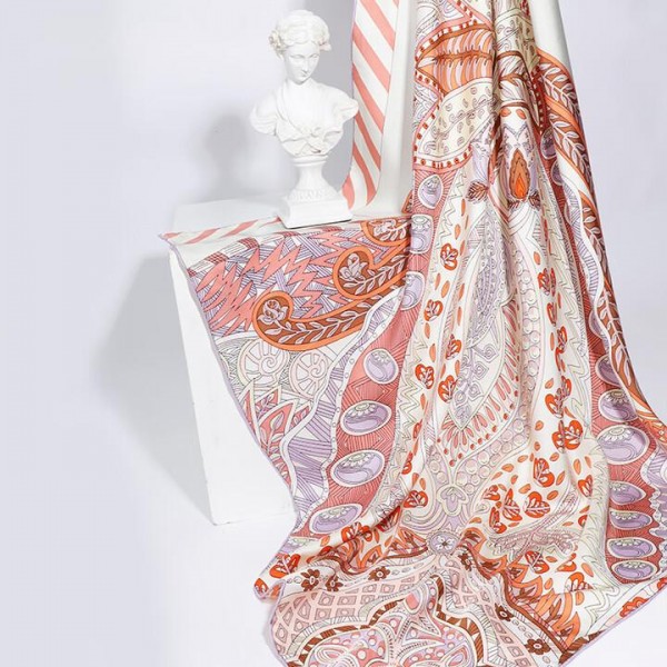 Foulard en soie pour femme ★ Le Jardin de Léa en rose-violet