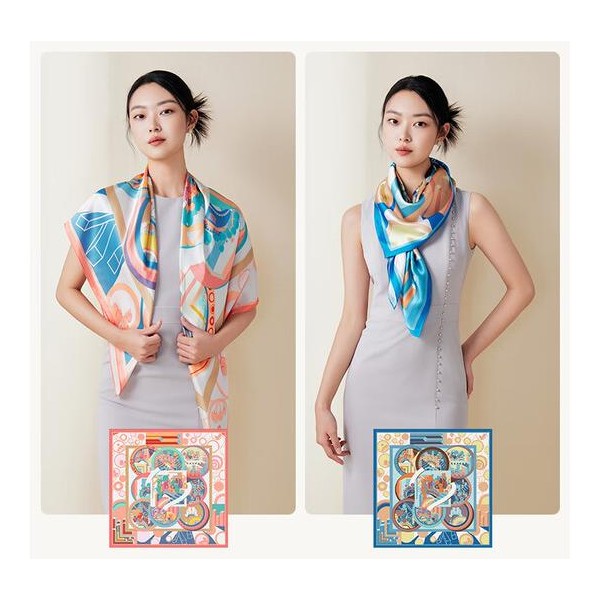 Grand Foulard en Soie Femme ★ Les couleurs du Liyuan en arc-en-ciel bleu