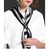 Boucle de foulard à trois anneaux en forme de fleur de camélia minimaliste en or 14K avec émail noir