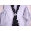 Boucle de foulard à trois anneaux en forme de carré personnalisé en or blanc avec zircons blancs