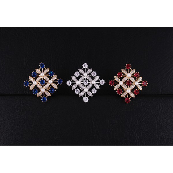 Boucle de foulard à trois anneaux en forme de carré personnalisé en or champagne avec zircons rouges